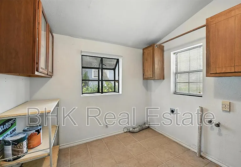 4036 Dexter Ave — Photo 15