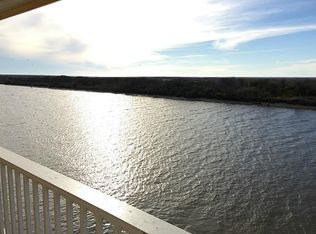 52 Fm 2031 Beach Rd, Matagorda, TX 77457