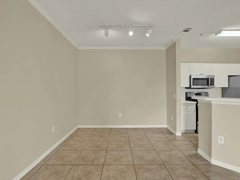 18001 Richmond Place Dr #224 — Photo 13