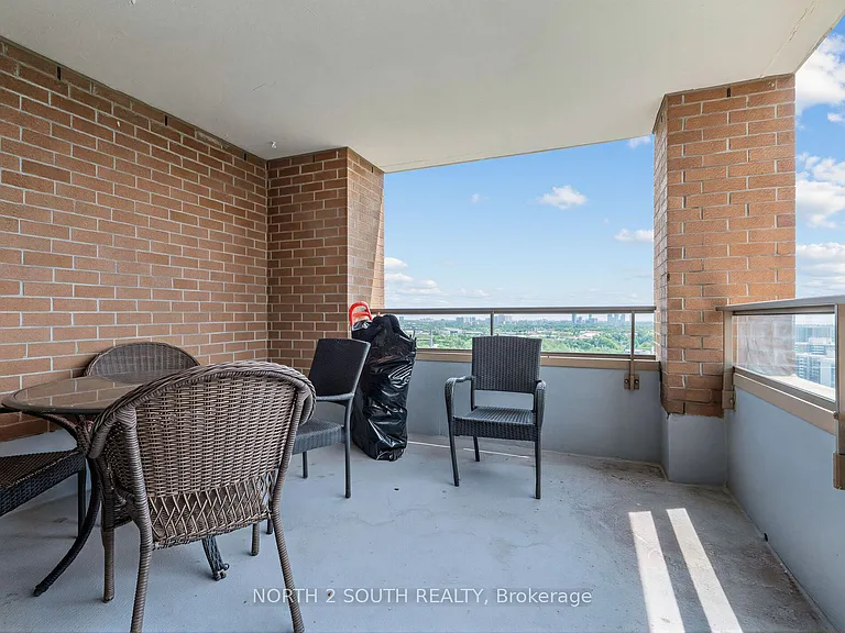 215 Wynford Dr #2802 — Photo 29