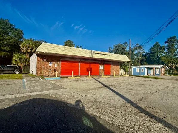 2534 N Spring Garden Ave #1, Deland, FL 32720