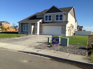 1130 W Fulton St, Connell, WA 99326