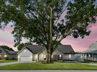 5683 Old Berkley Rd, Auburndale, FL 33823