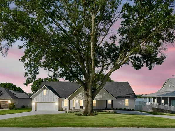 5683 Old Berkley Rd, Auburndale, FL 33823