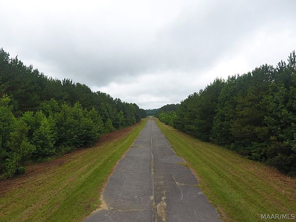 2nd image of 64 Airport Rd S