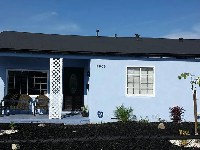 outside view of house