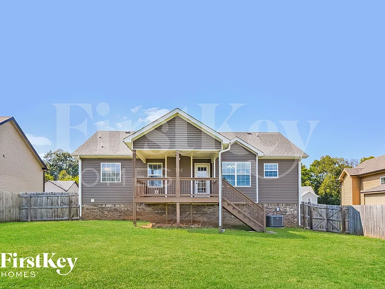 794 Banister Dr — Photo 15
