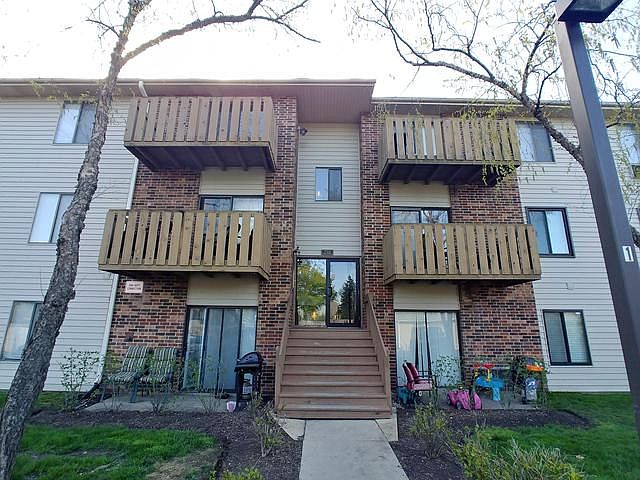 1st image of 756 Prescott Dr APT 107