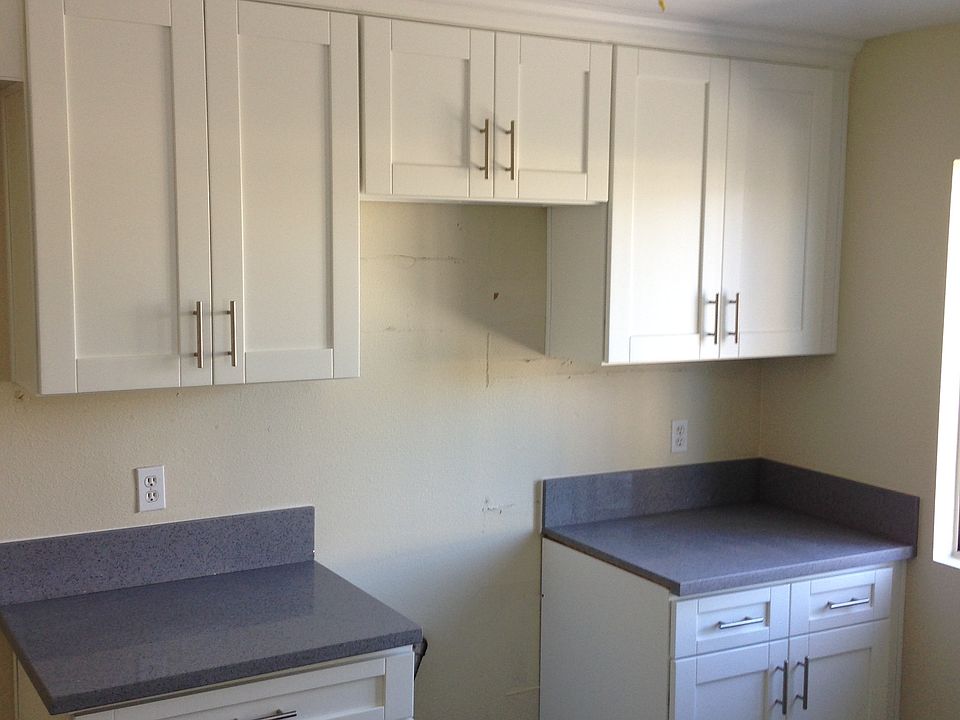 2nd image of 6616 Woodley Ave APT 201