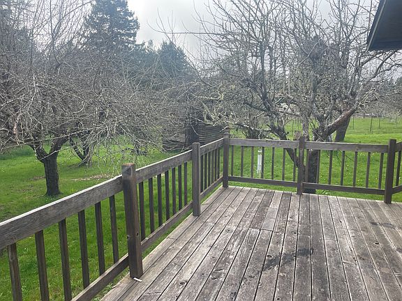 4th image of 4480 Mitchell Rd