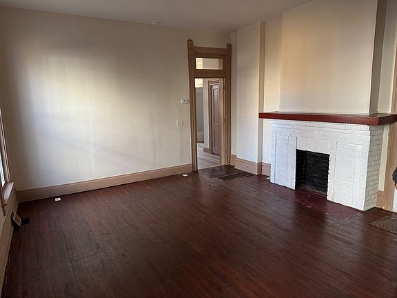 4th image of 2480 Findley Ave #B
