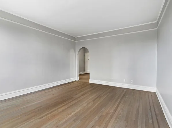 755 Anderson Avenue image 5 of 14