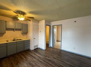1334 W Stillwell St, Wichita, KS 67213