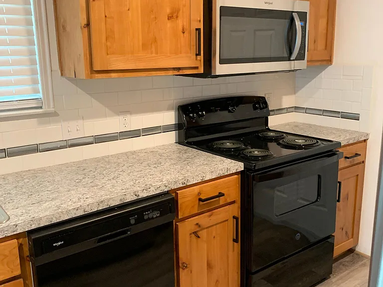 2117 Real Dr — Photo 24