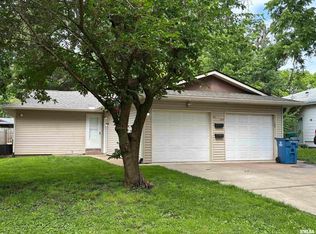 141 N Douglas Ave, Springfield, IL 62702
