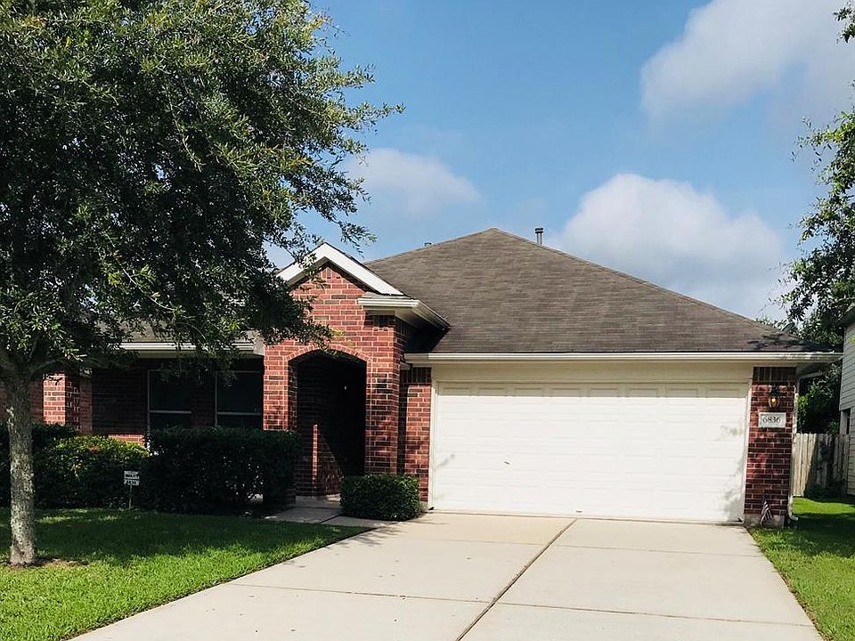1st image of 6836 Arbor Hollow Ln