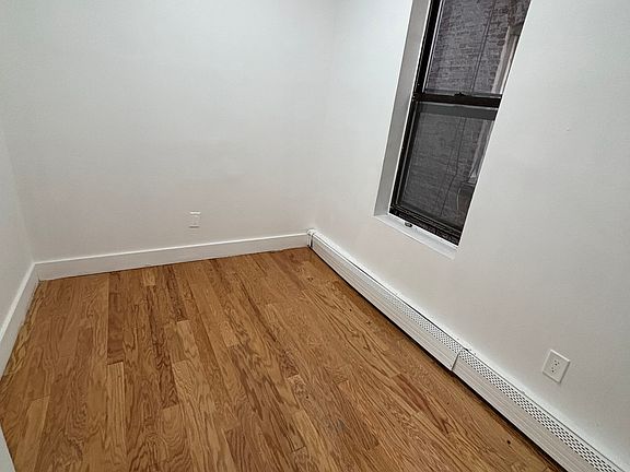 5th image of 337 Randolph Ave #4R