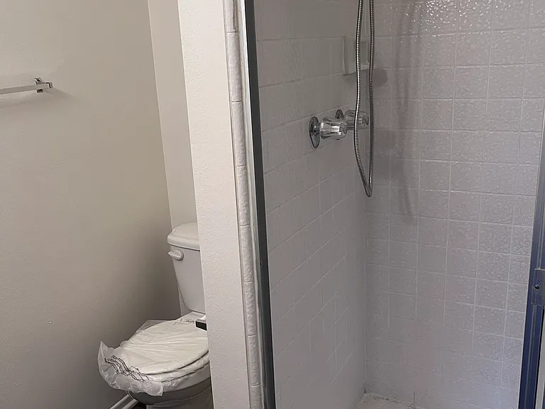 5124 Coldwater Canyon Ave #204 — Photo 15
