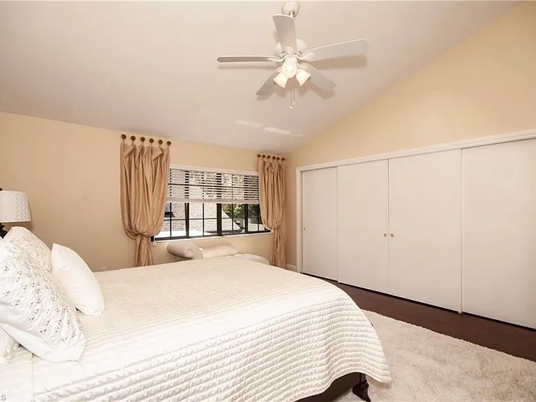 860 Meadowland Dr #E — Photo 20