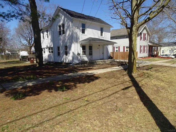917 N Broad St, Adrian, MI 49221