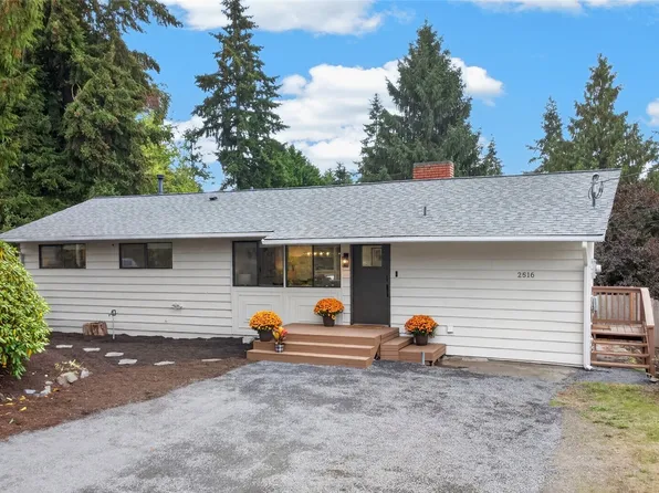 2516 202nd Place SW, Lynnwood, WA 98036
