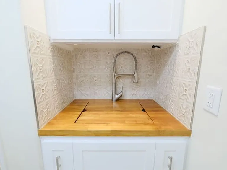 701 Loma Adria — Photo 19