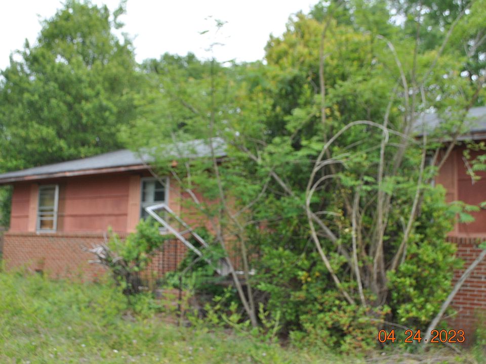 1st image of 326 Eastwood Cir