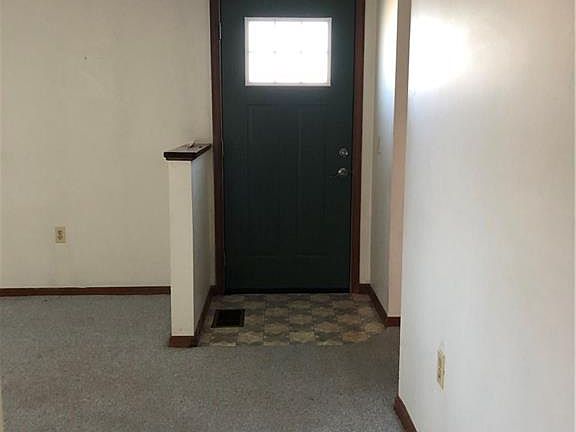 2nd image of 17 Excelsior St