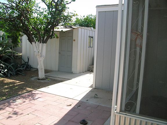 3rd image of 3445 S Castle Dr