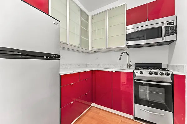 Sold by Utstein Properties | media 11