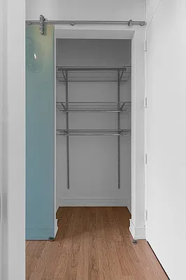 Rented by New York Casas Ltd. | media 19