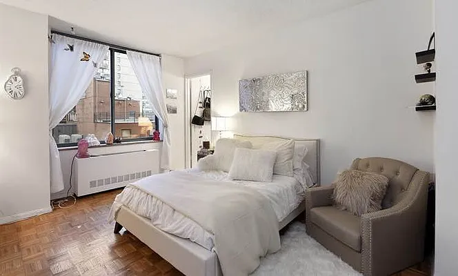 Rented by New York City Apartments | media 11