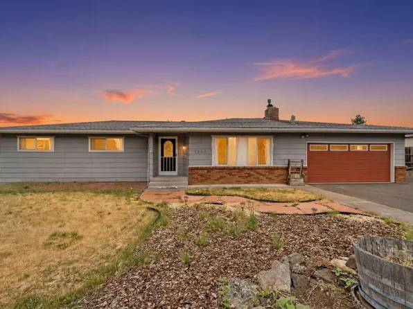 1240 Hilton Dr, Klamath Falls, OR 97603
