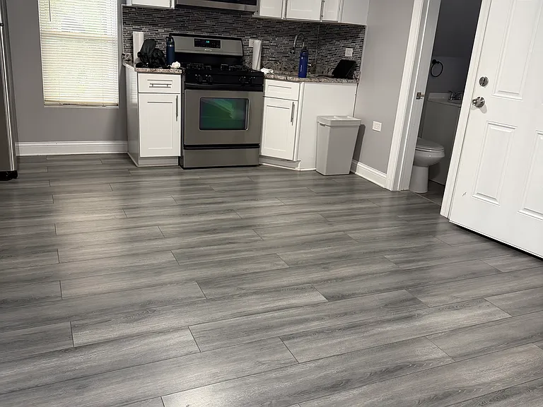 1400 N Lawndale Ave #2 — Photo 12