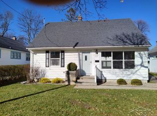 422 Jameson St, Saginaw, MI 48602