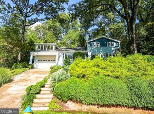 3733 30th Rd N, Arlington, VA 22207