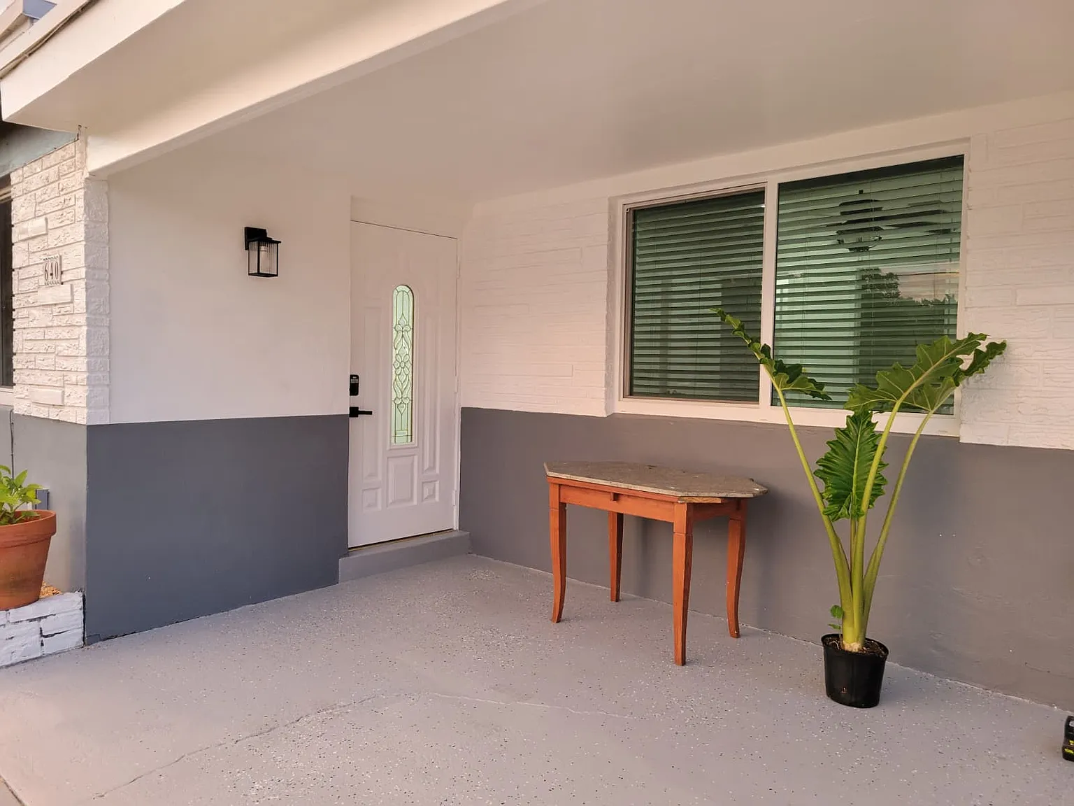 3 bed, 1.5 bath, 1400 sqft, $3,300 — Photo 2