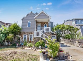 729 S 9th Street, Lindenhurst, NY 11757