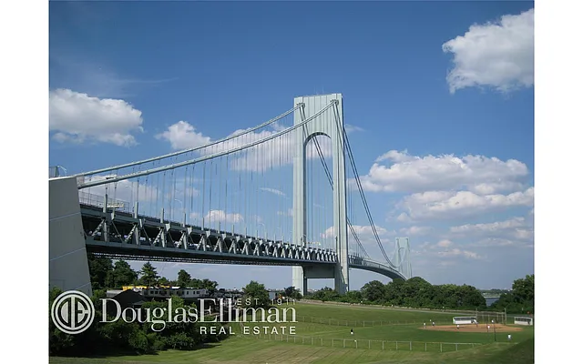 Sold by Douglas Elliman | media 28