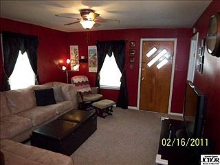 2nd image of 328 Highlawn Ave