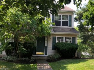 263 Thistle Ln, Bedminster, NJ 07921