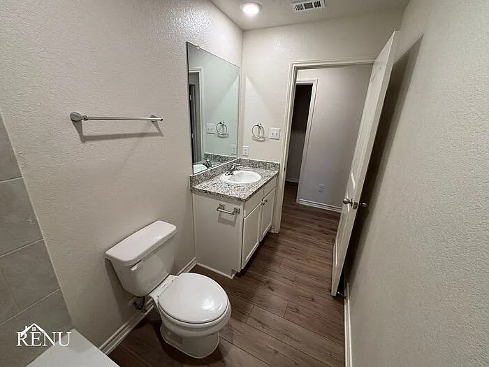 132 Stratton Ln — Photo 19