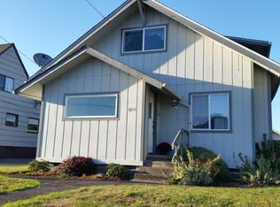 1600 5th St, Tillamook, OR 97141