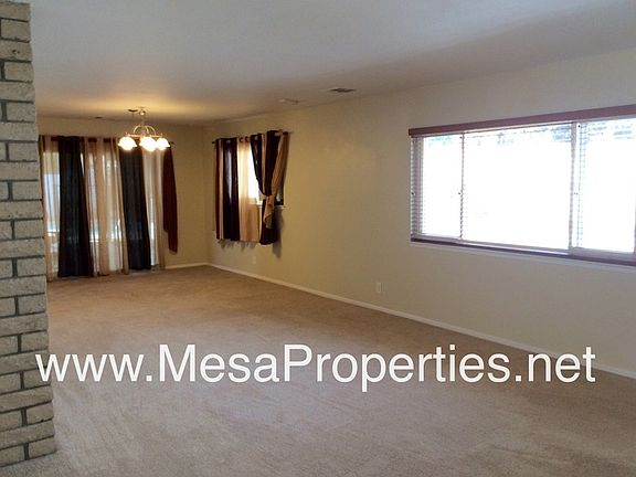 2nd image of 202 W 50th St