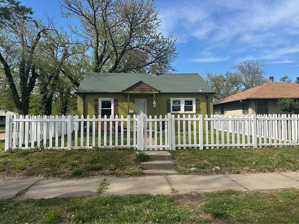 1st image of 540 W Beloit Ave