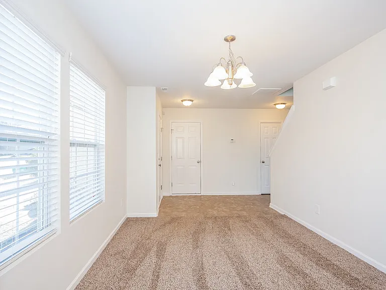 5437 Twin Brook Dr — Photo 6