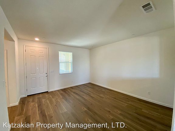 2nd image of 3743 Jagger Ln