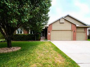 8601 W 34th Ct N, Wichita, KS 67205