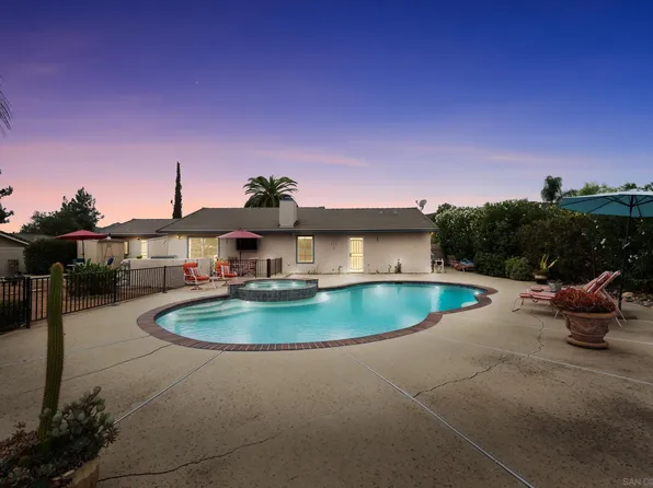 23812 Oak Meadow Dr, Ramona, CA 92065