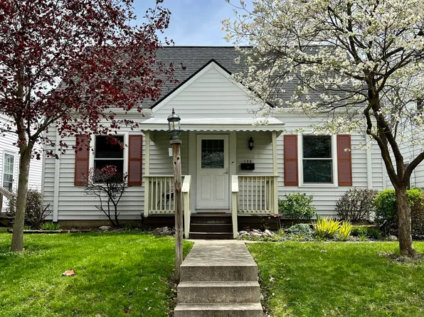 133 S 7th Ave, Beech Grove, IN 46107